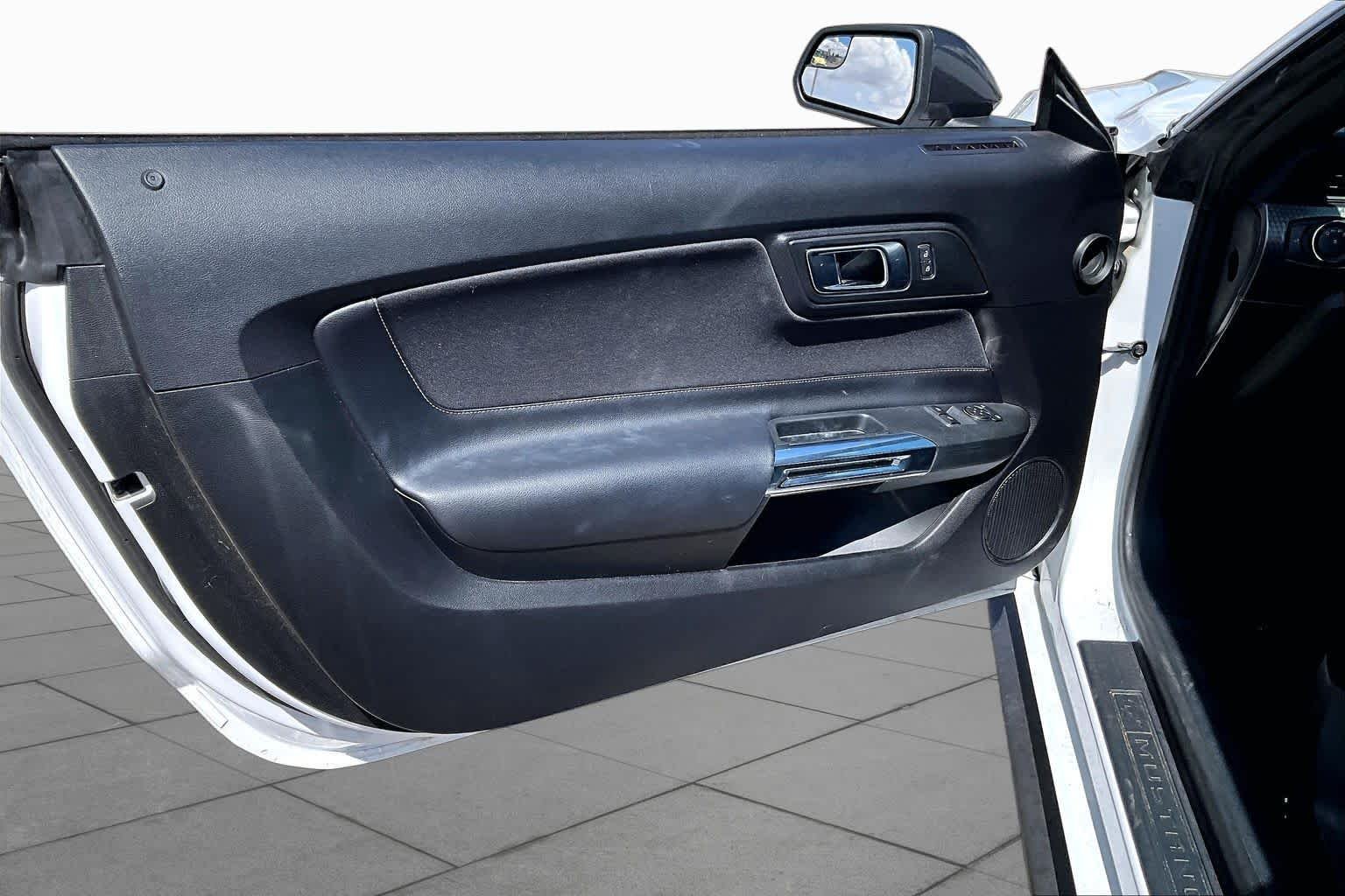 Used 2020 Oxford White Ford EcoBoost image 18