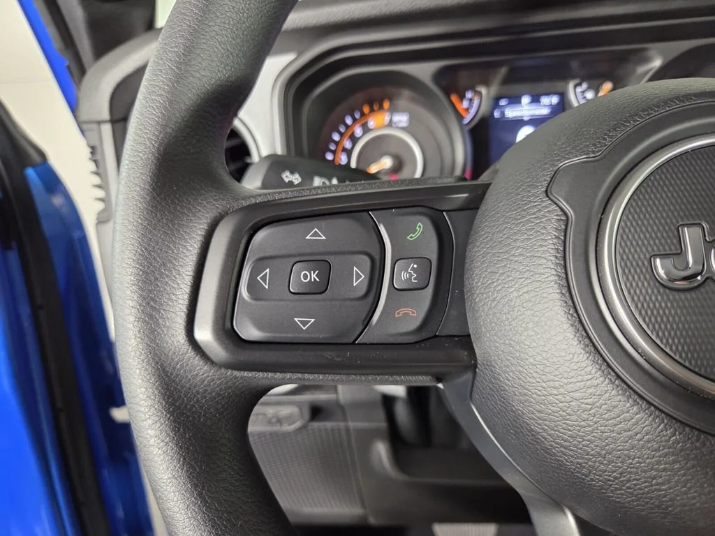 New 2026 Hydro Blue Pearl-Coat Exterior Paint Jeep Sport image 13