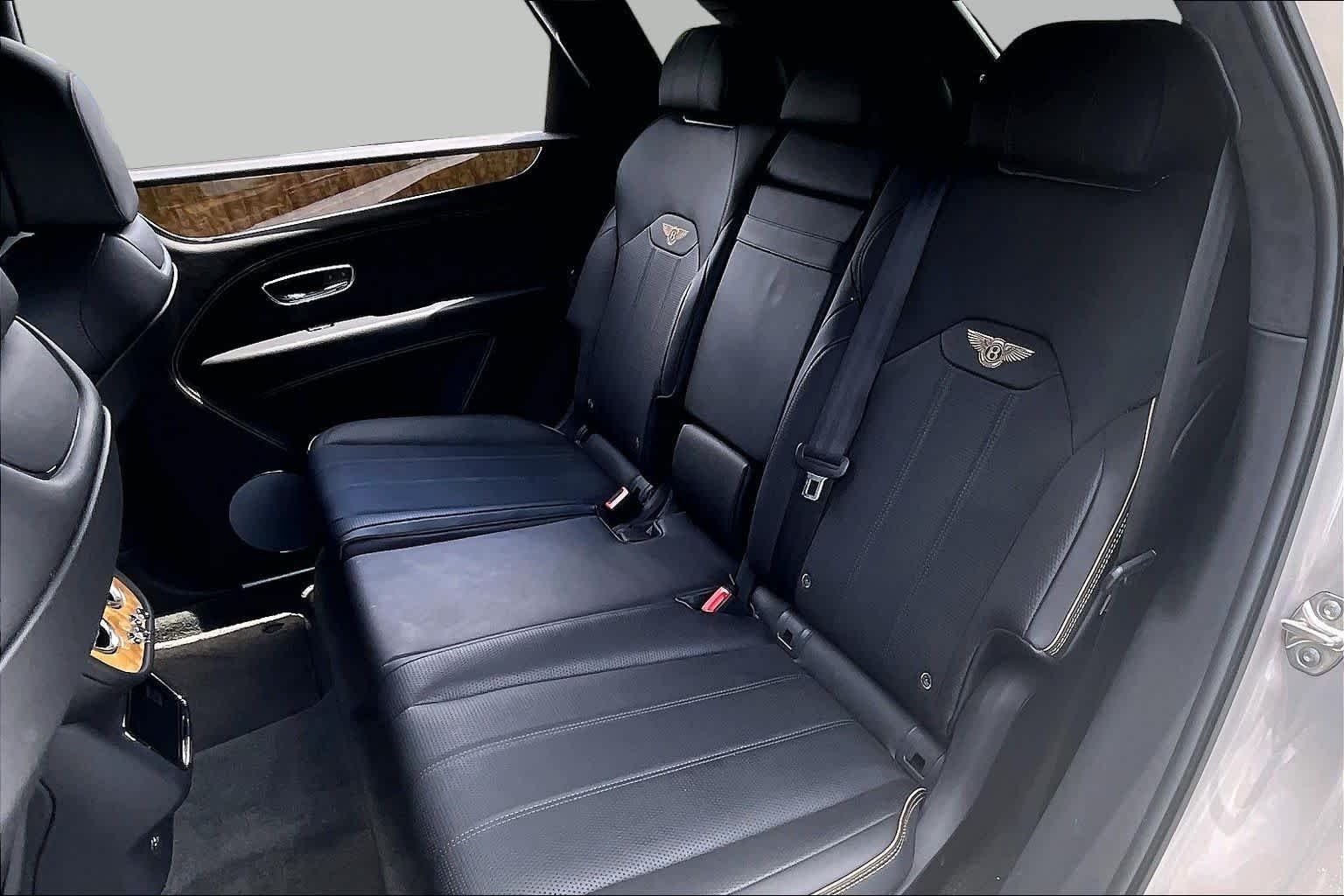 Used 2022 Breeze by Mulliner Bentley V8 image 20
