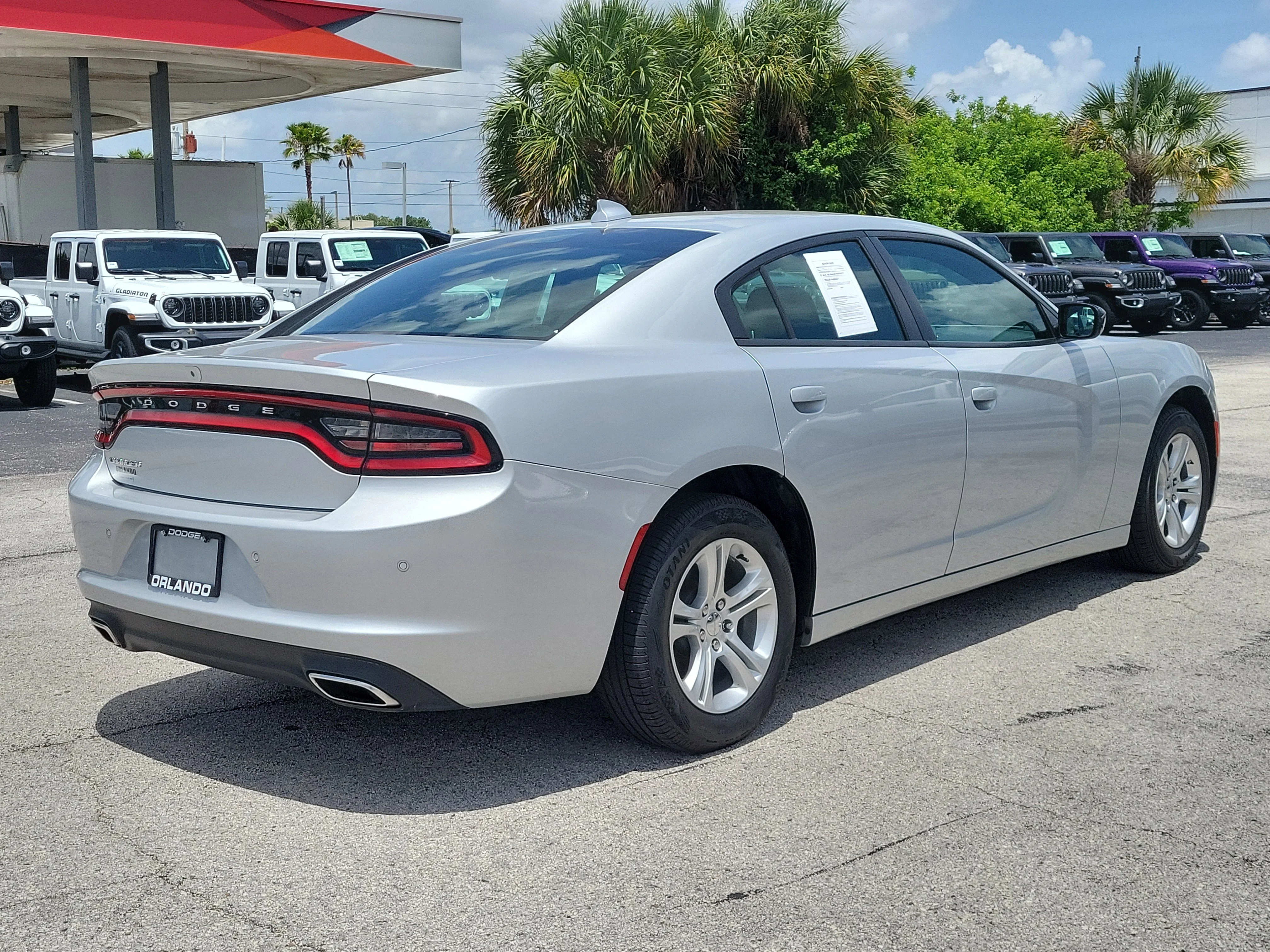 Certified Used 2023 Triple Nickel Clearcoat Dodge SXT image 7