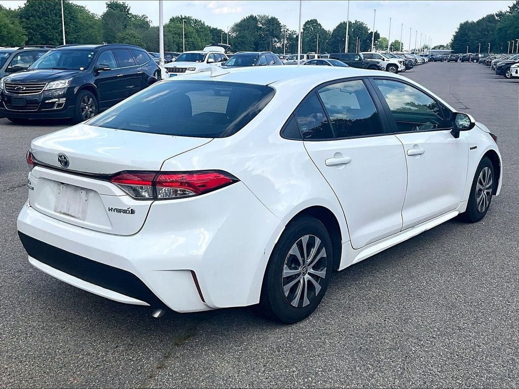 Certified Used 2021 White Toyota LE image 6