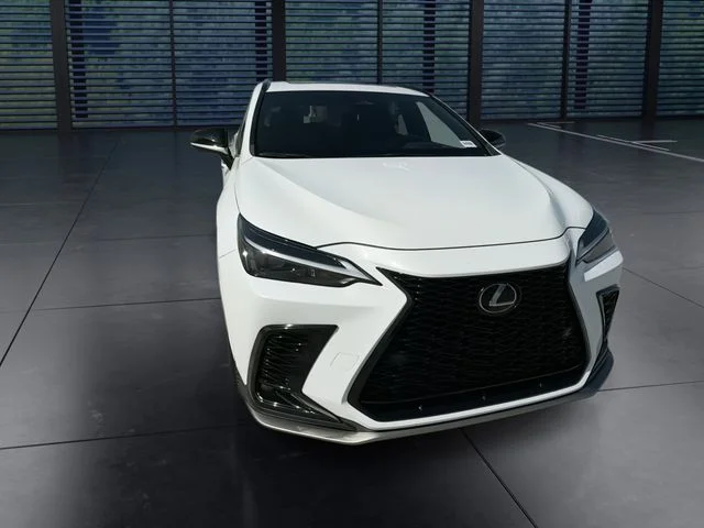 Used 2024 White Lexus 350 F SPORT Handling image 3