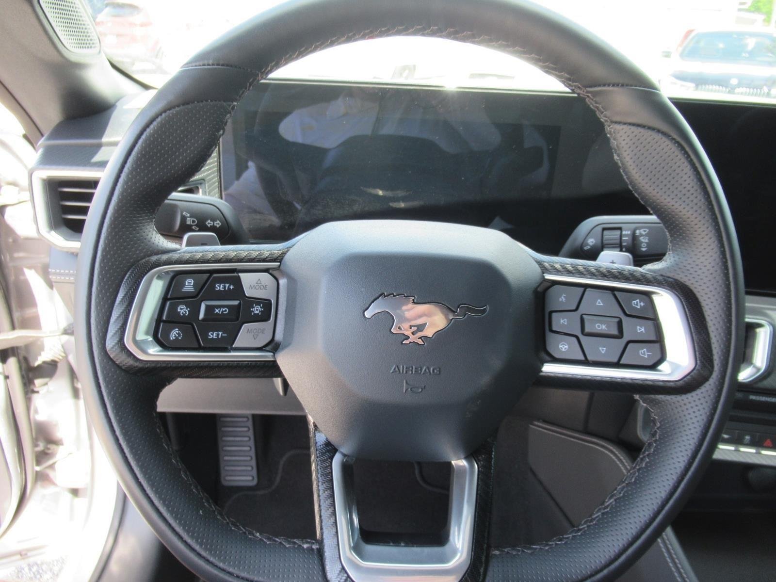 2025 Ford Mustang GT Premium Fastback - Photo 19