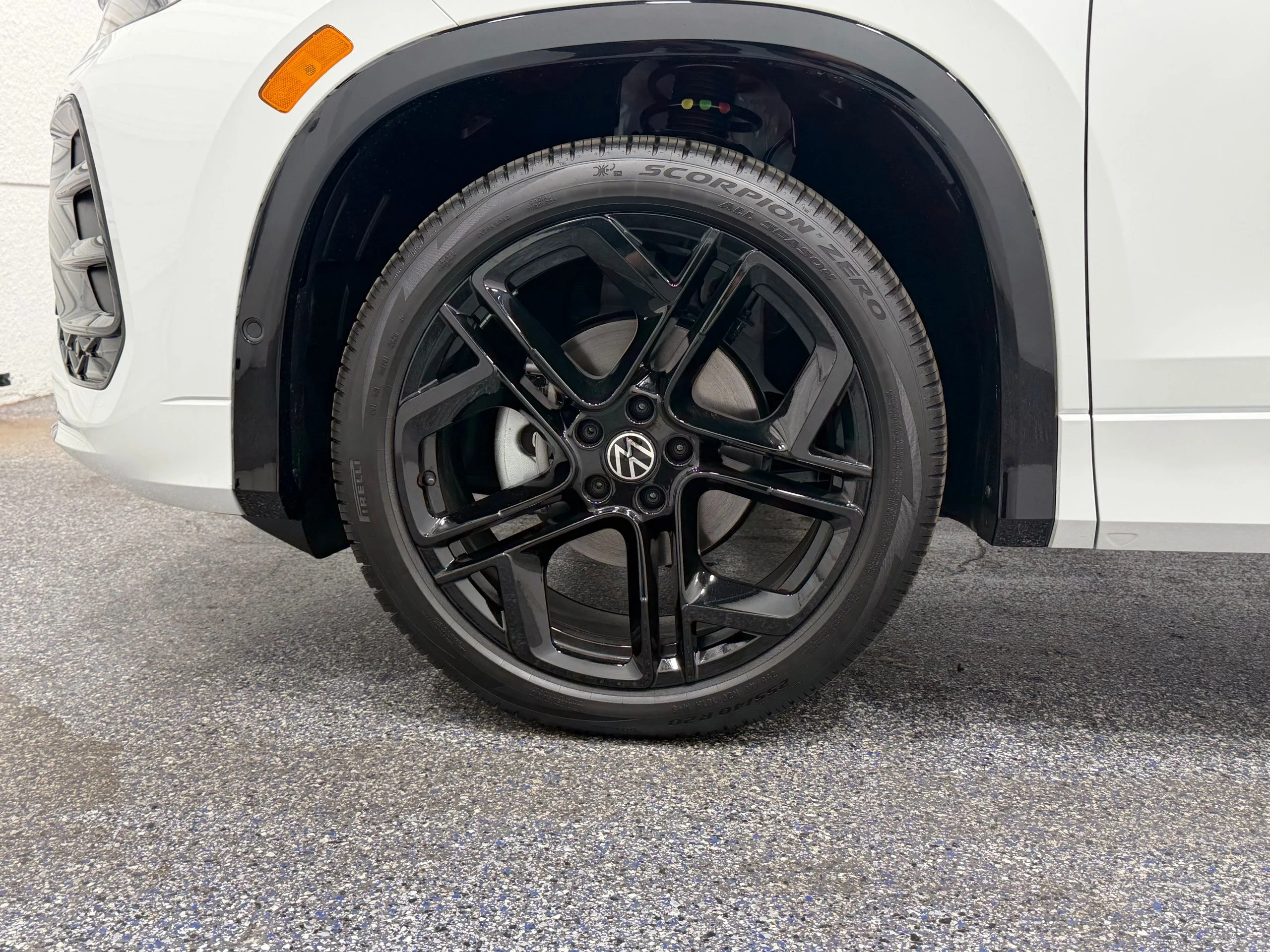 New 2026 White Volkswagen SE R-Line Black image 11