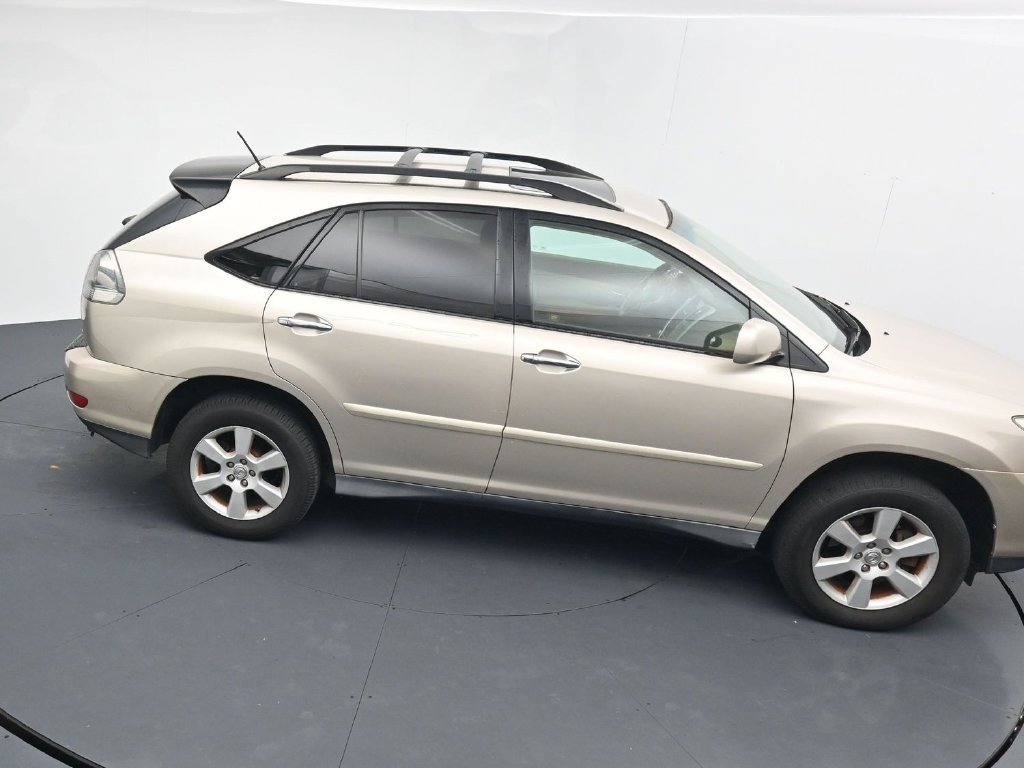 Used 2008  Lexus 350 image 17
