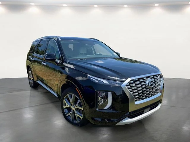 Used 2021 Black Hyundai Limited image 10