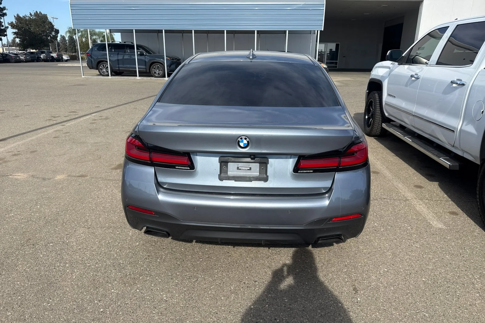 Used 2022 Gray BMW 530i image 5