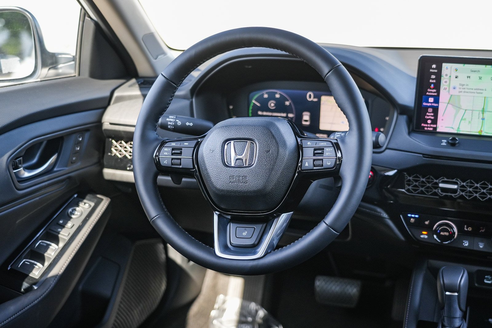 New 2026 Urban Gray Pearl Honda Touring image 17