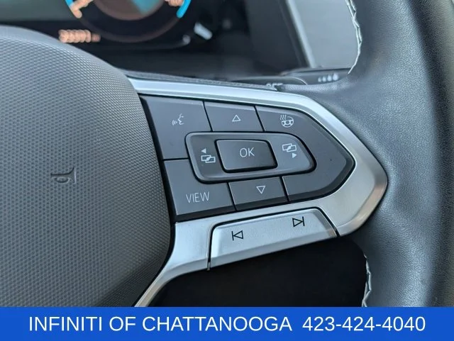 Used 2024 Gray Volkswagen 2.0T SE w/Technology image 26