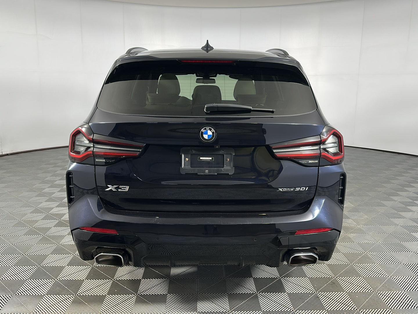 Certified Used 2023 Carbon Black Metallic BMW xDrive30i image 29