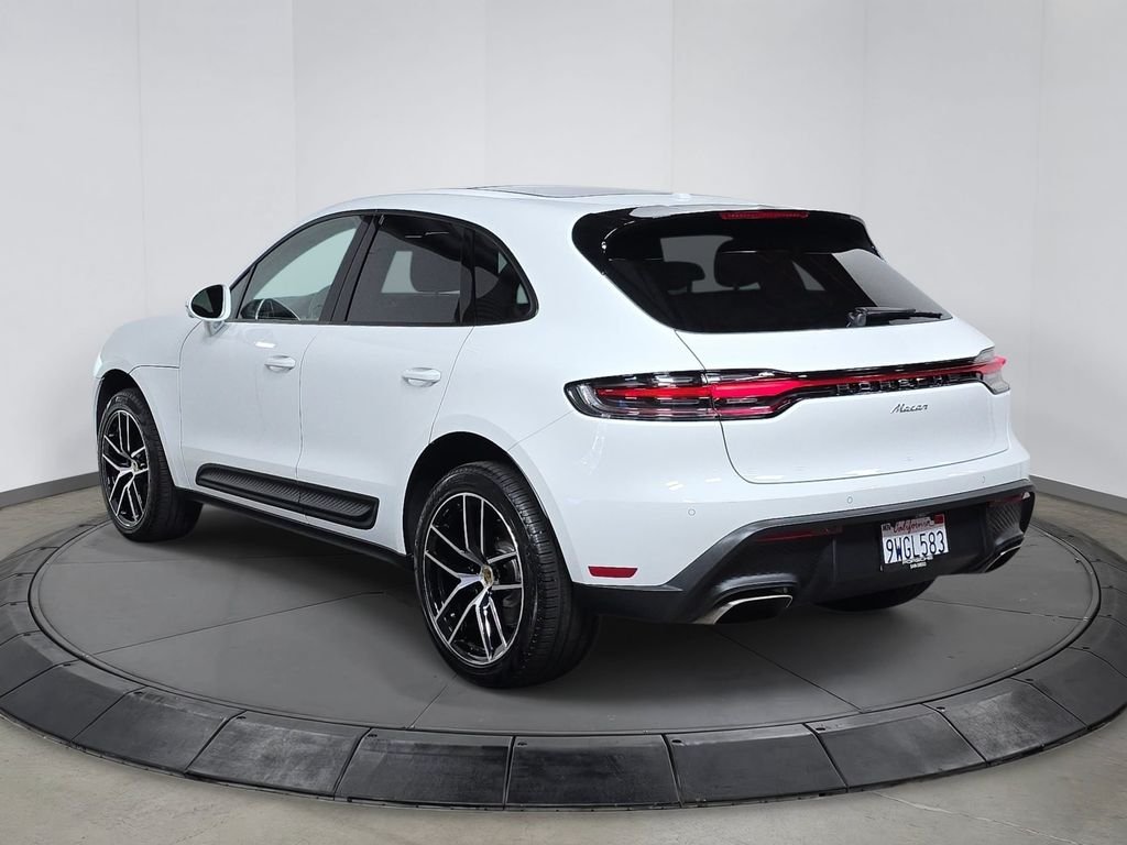 Certified Used 2026 White Porsche  image 3