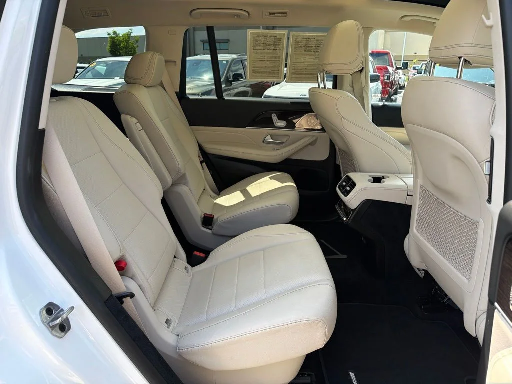 Used 2022 White Mercedes-Benz GLS 450 image 21