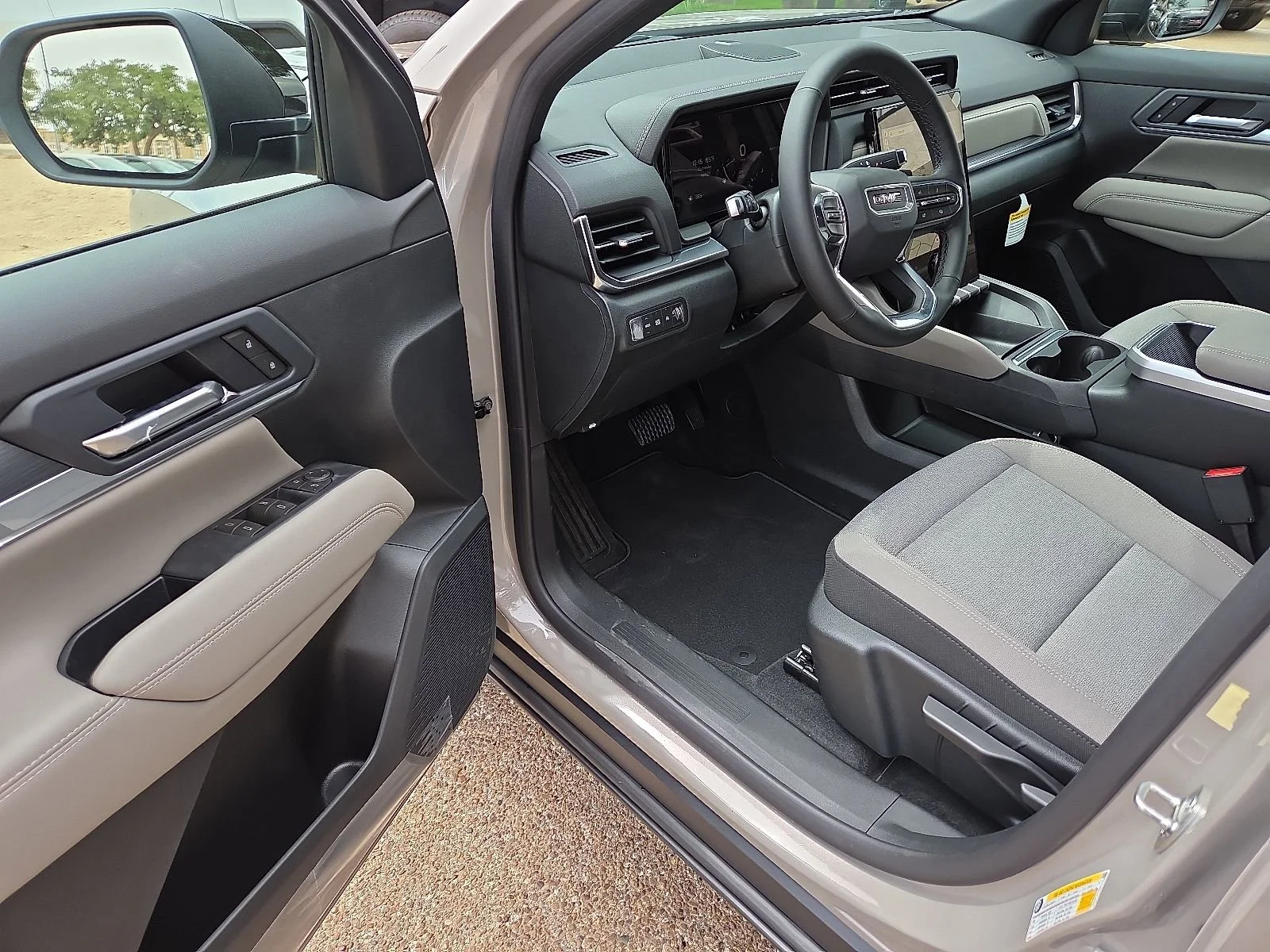 2026 GMC Terrain Elevation - Photo 10