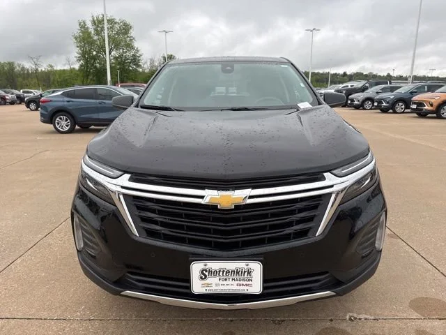 Used 2024 Mosaic Black Metallic Chevrolet LT image 8