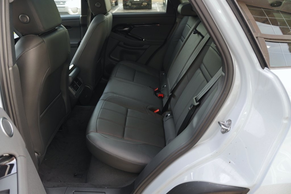 2026 LAND ROVER RANGE ROVER EVOQUE - Image 27