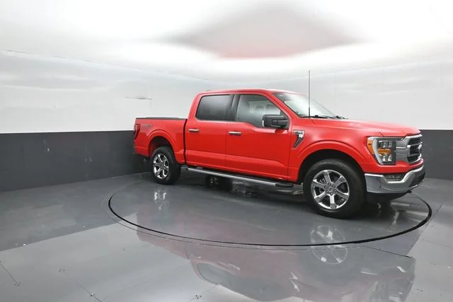 Used 2023 Race Red Ford XLT image 2