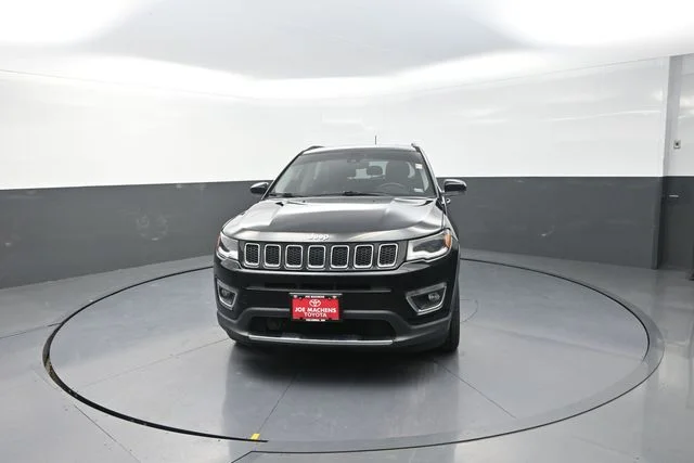 Used 2018 Black Jeep Limited image 30