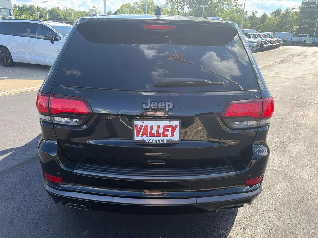 Certified Used 2020 Black Jeep Overland image 6