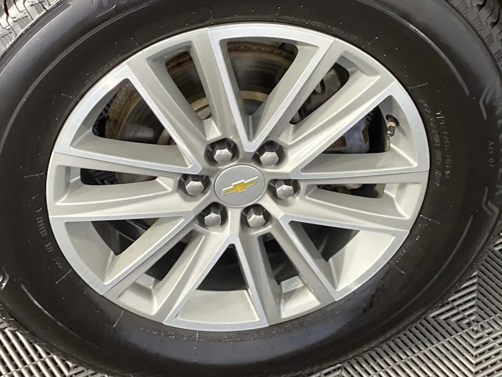 Used 2023 Black Chevrolet LT Leather image 30