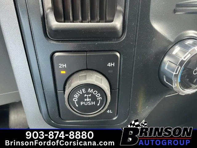 New 2026 Carbonized Gray Metallic Ford XLT image 36