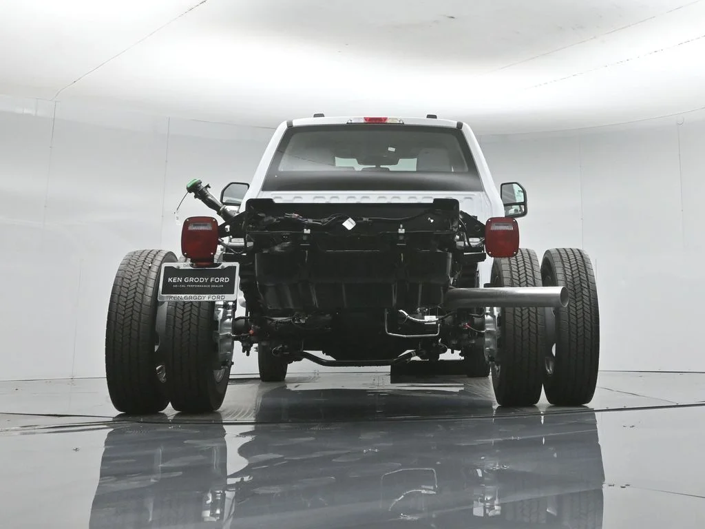 New 2026 White Ford XL image 38