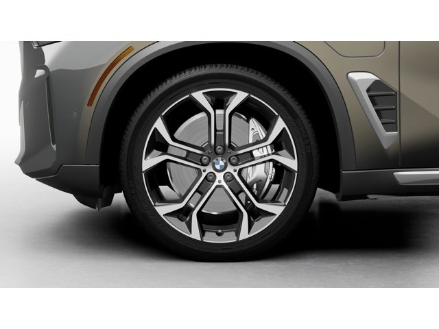 New 2026 Dravit Grey Metallic BMW xDrive50e image 7