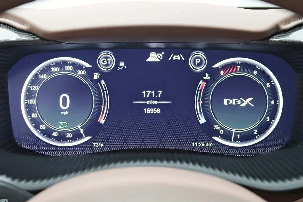 2023 Aston Martin DBX 707