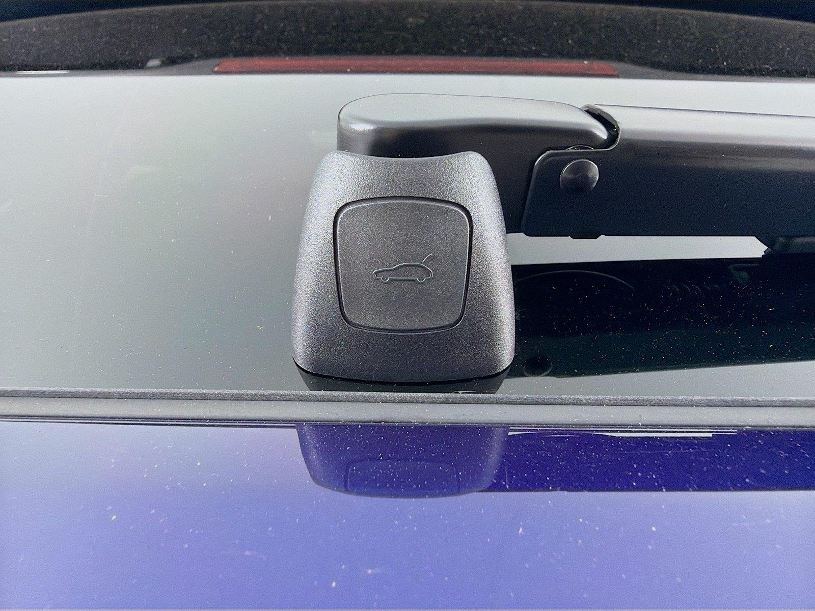 Used 2026  Porsche  image 25