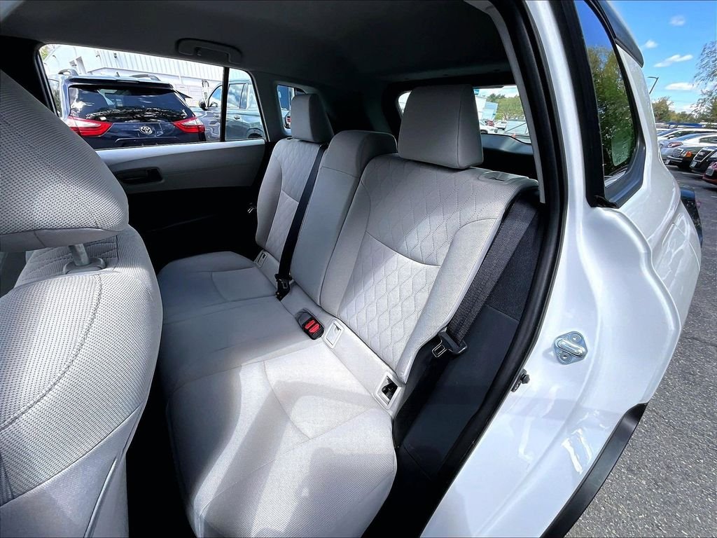 Used 2026 Beige Toyota L image 14