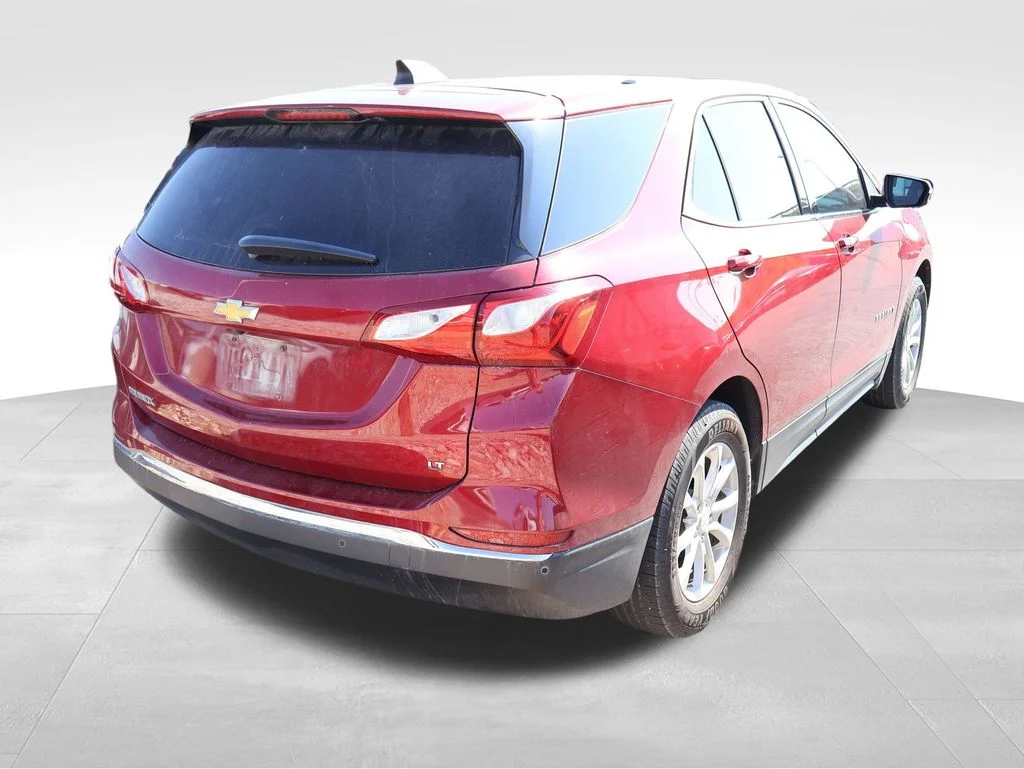 Used 2018 Cajun Red Tintcoat Chevrolet LT image 21