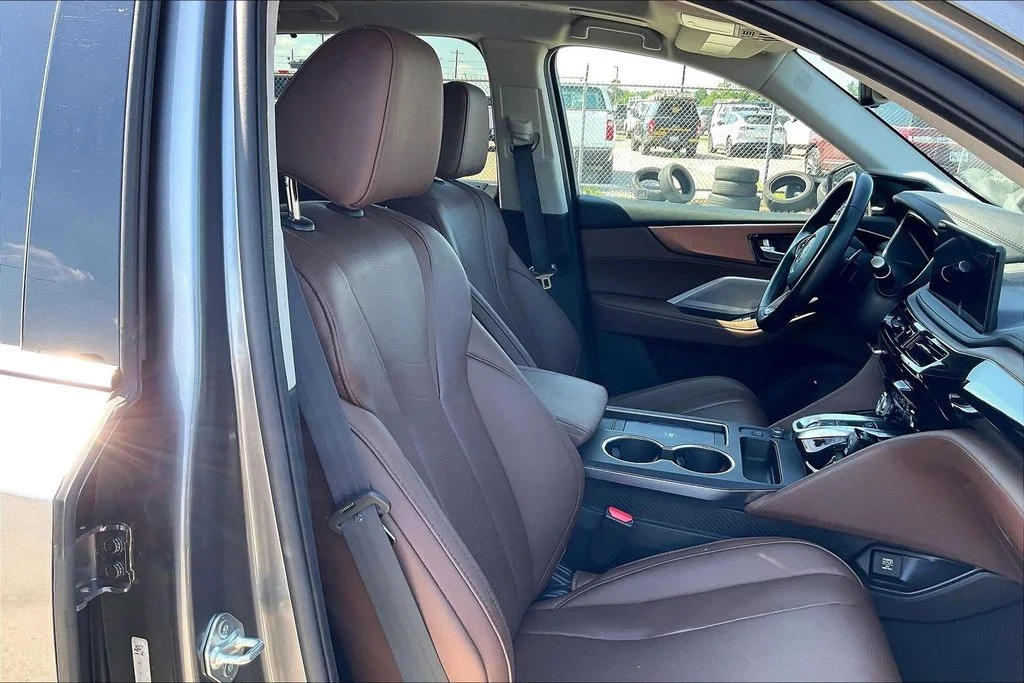 Used 2025  Acura Technology Package image 30