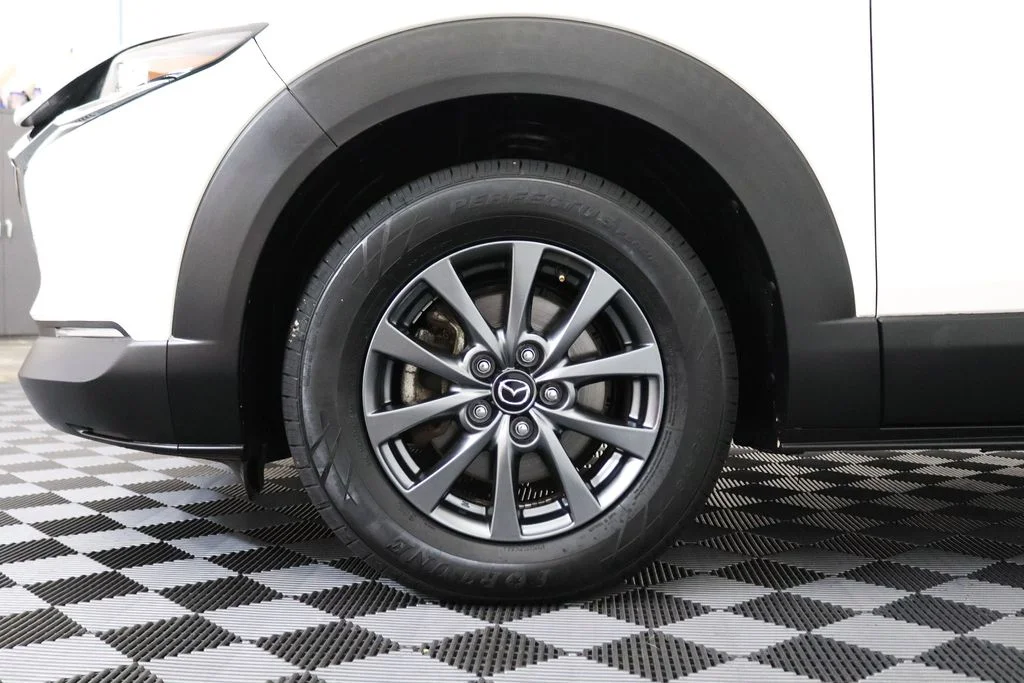 Used 2021 White Mazda 2.5 S image 4