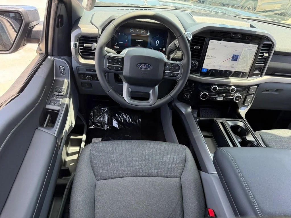 New 2026 Agate Black Metallic Ford XLT image 11