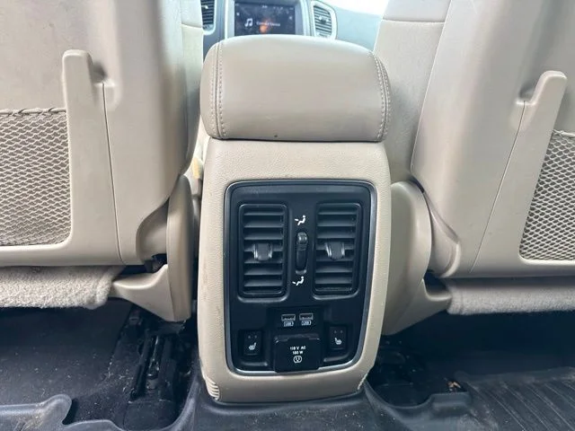 Used 2018 Black Dodge Citadel image 28