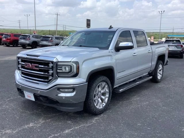 Pre-Owned 2017 GMC Sierra 1500 SLT