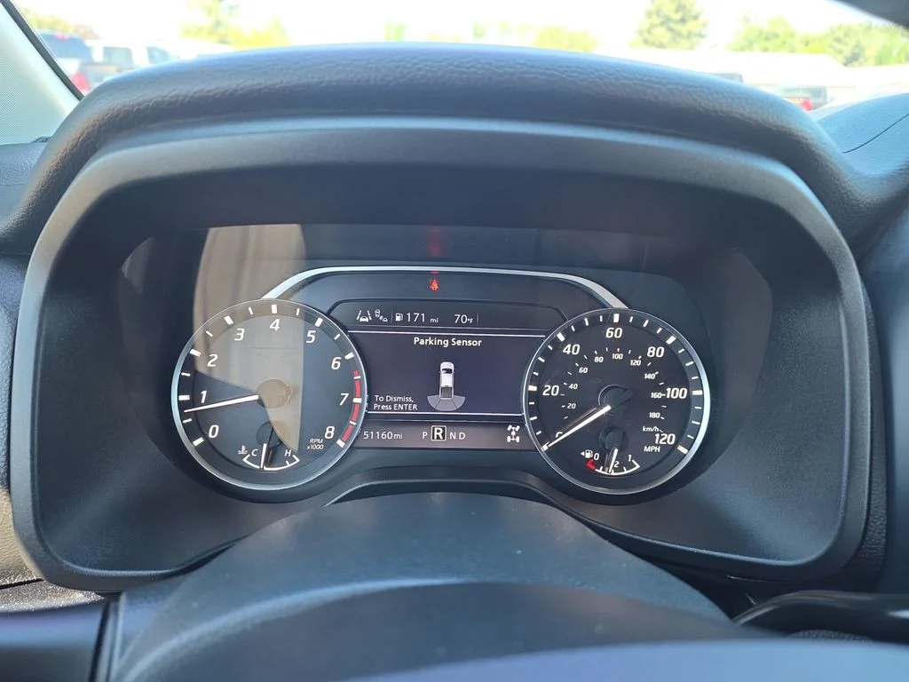 Used 2023 Glacier White Nissan SV image 20
