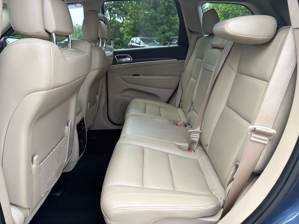 Used 2020 Blue Jeep Limited image 14