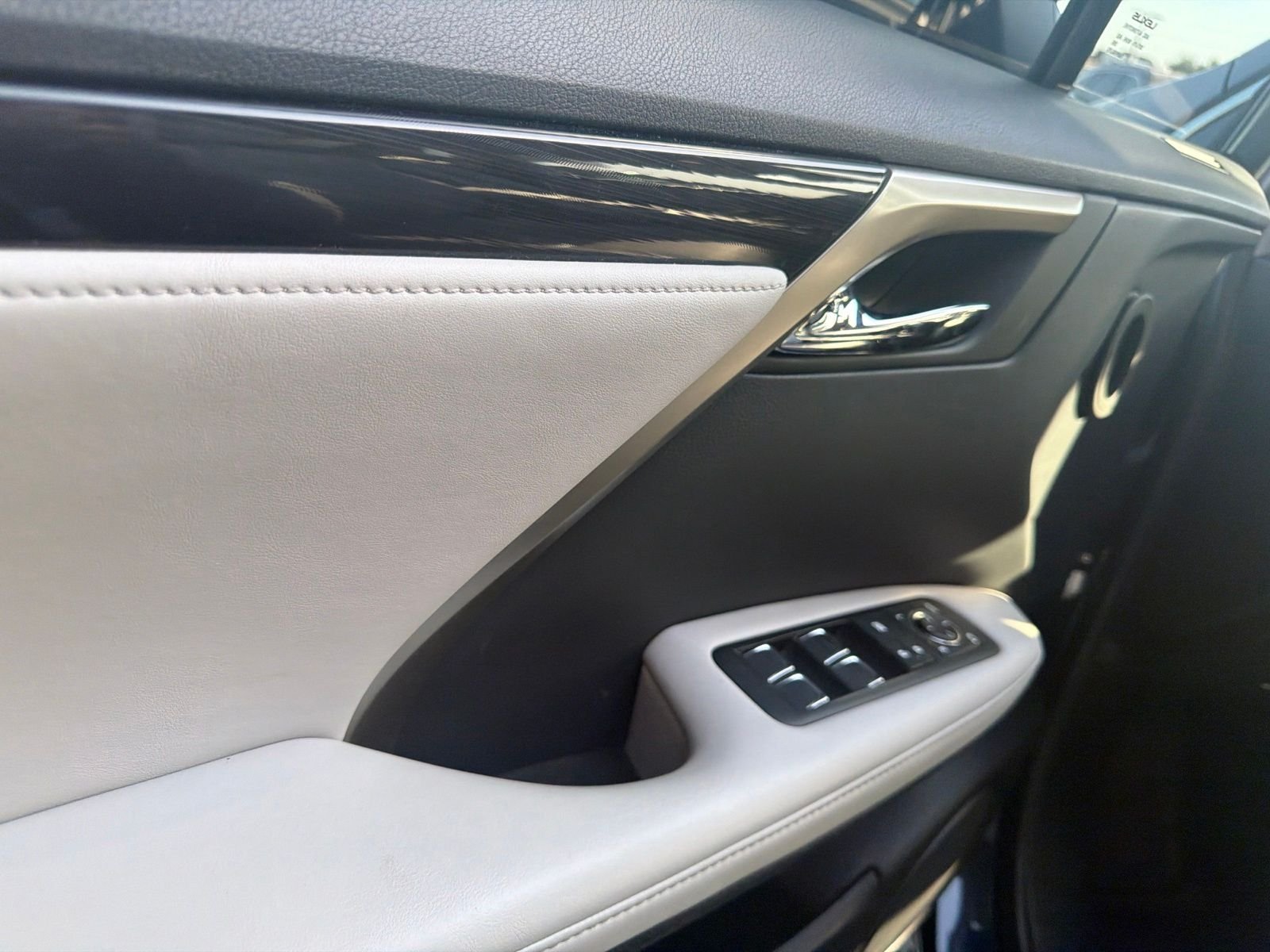 Used 2021 Nightfall Mica Lexus 350 image 13