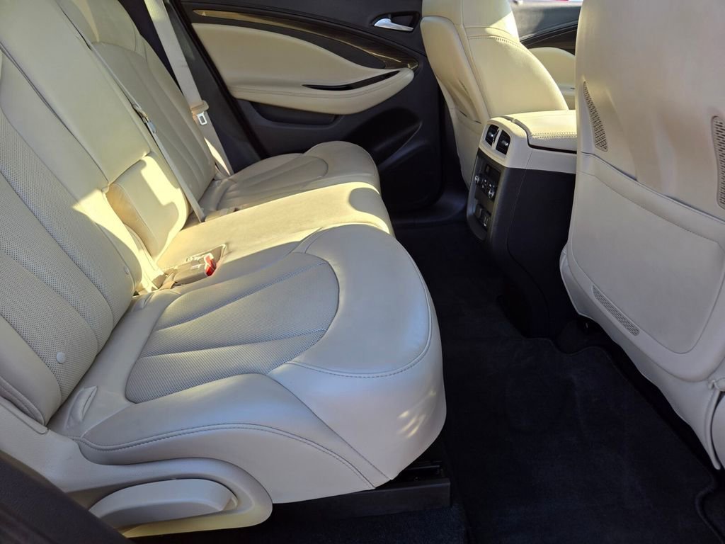 2020 Buick Envision Premium II - Photo 14
