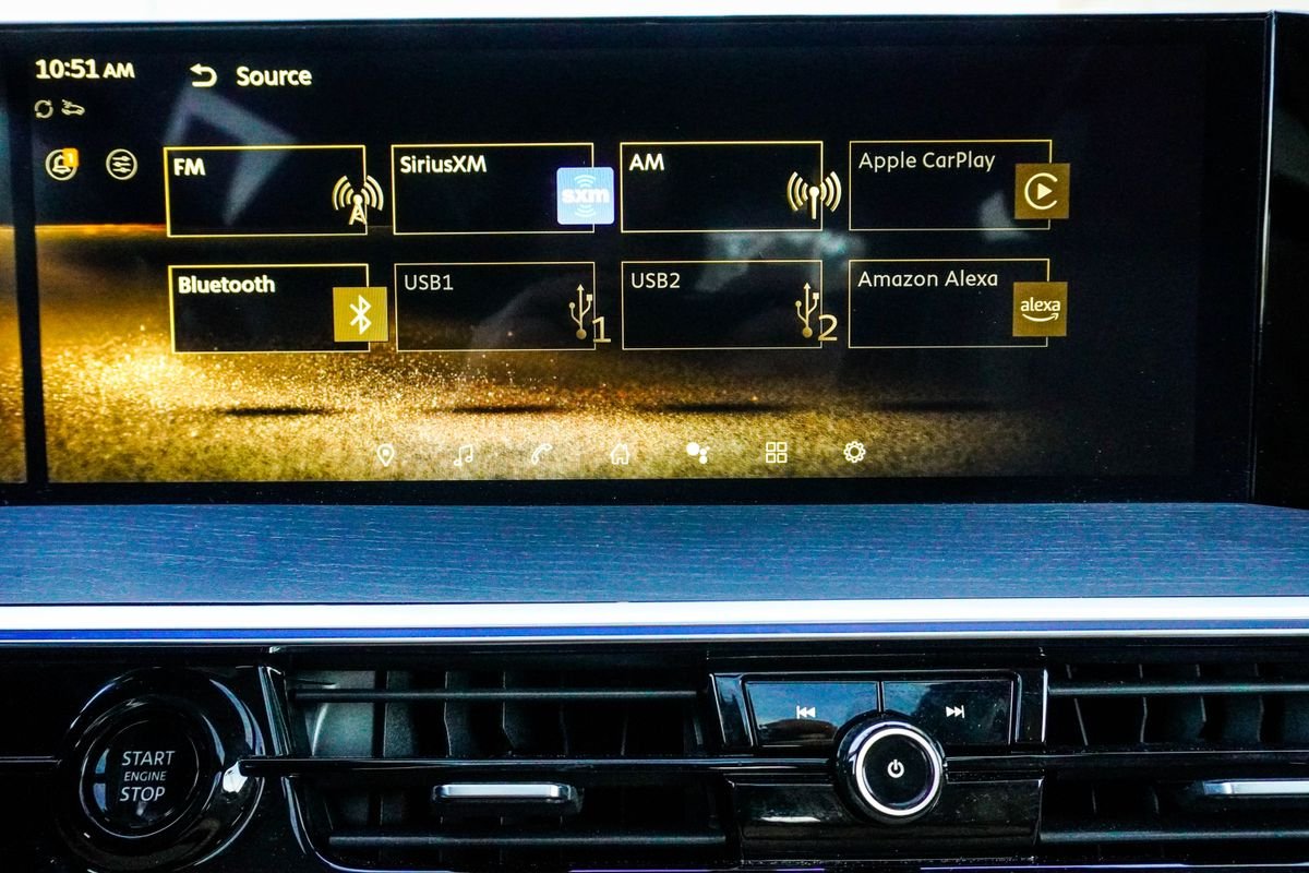 Used 2025 Silver INFINITI SENSORY image 31