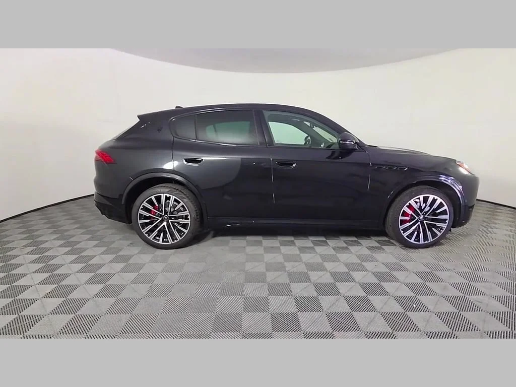 New 2025  Maserati Modena image 23