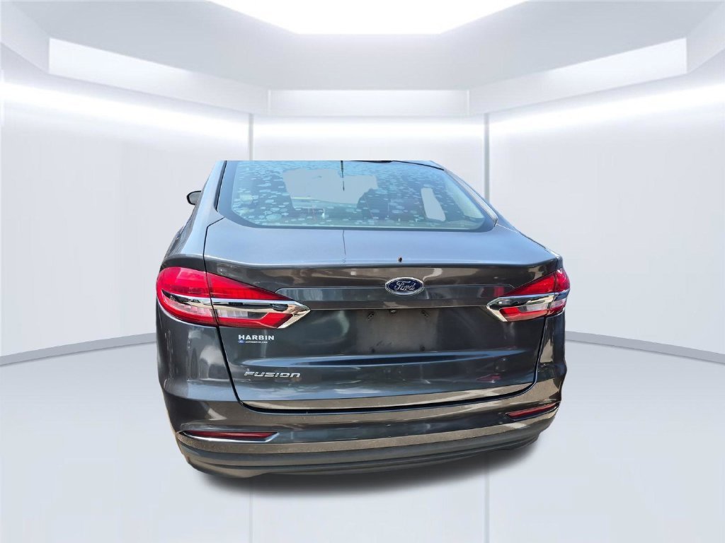 Used 2019 Magnetic Metallic Ford S image 2