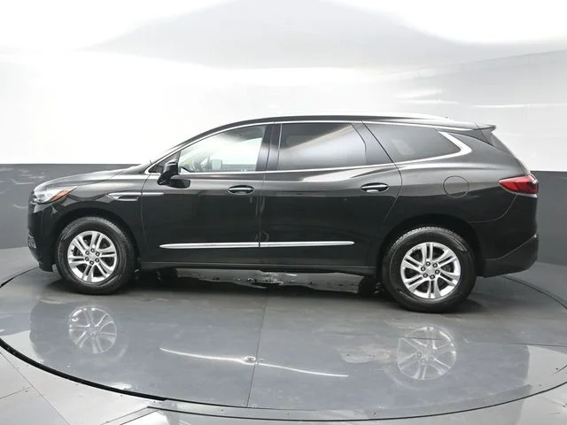 Used 2019 Black Buick Essence image 4