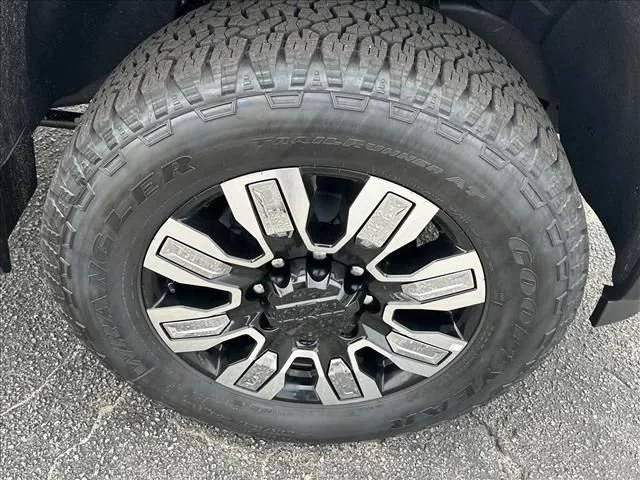 2026 GMC Sierra 2500HD Denali - Photo 15