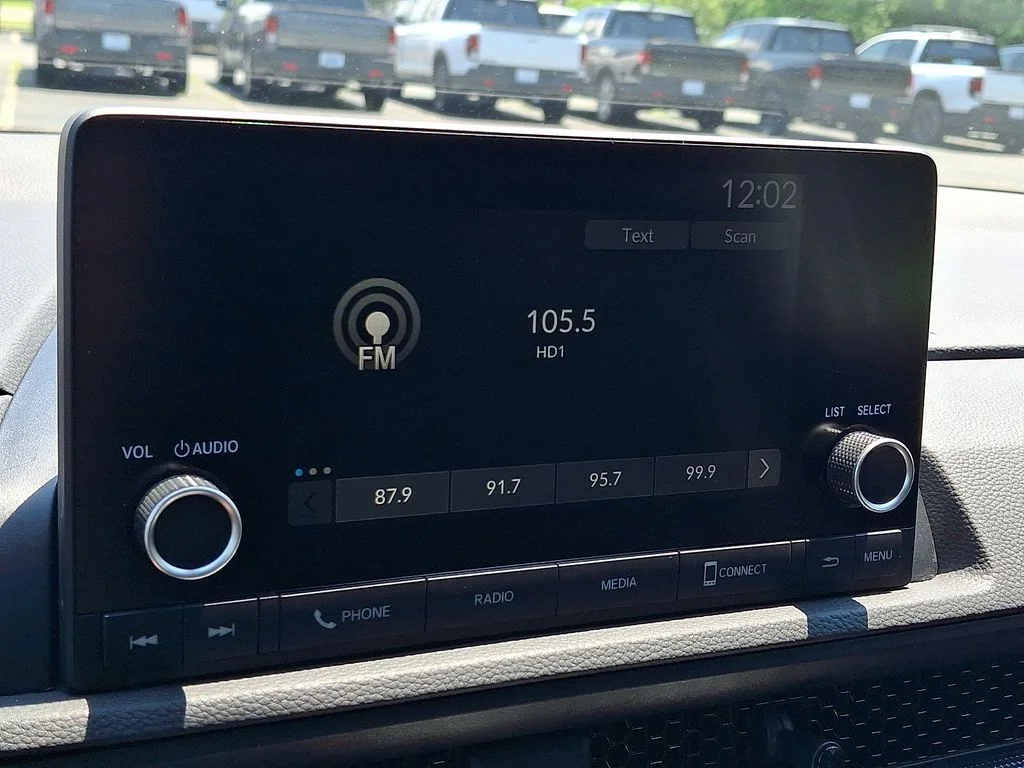 2024 Honda CR-V EX - Photo 17