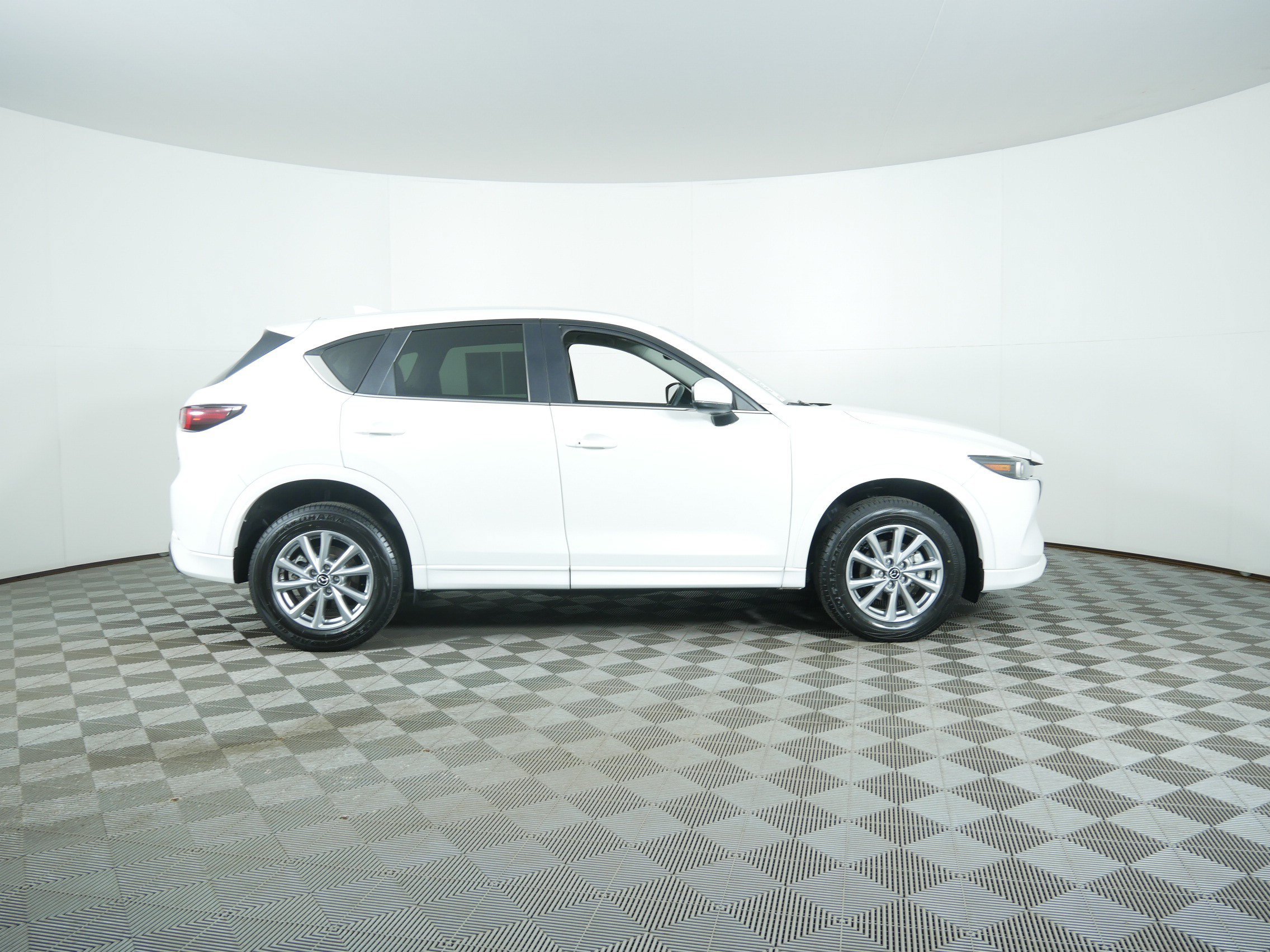 Certified Used 2024 Rhodium White Metallic Mazda 2.5 S Preferred Package image 8