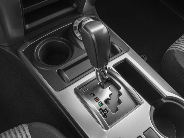 Used 2016  Toyota  image 10