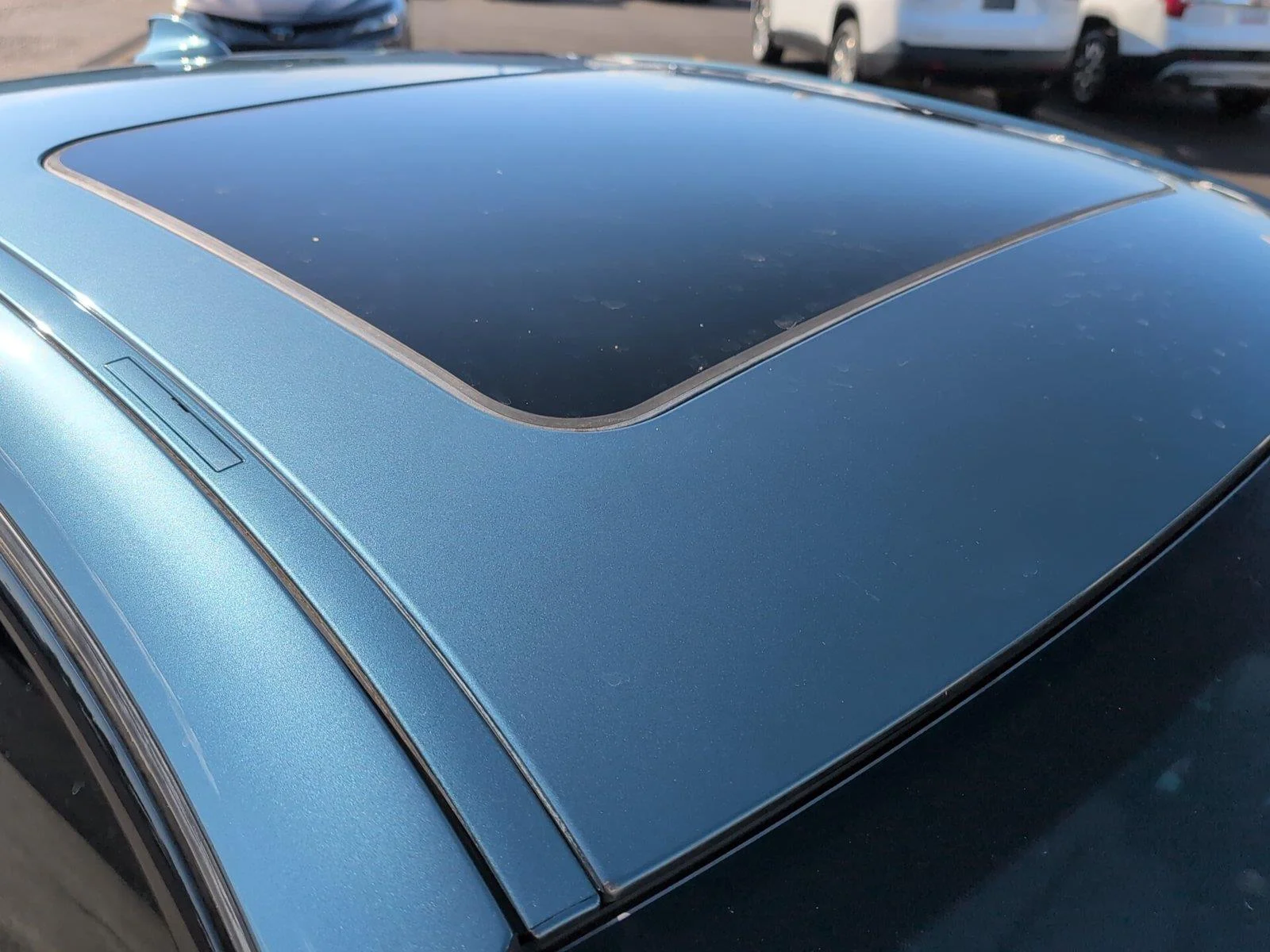 Used 2020 Portimao Blue Metallic BMW 330i image 39