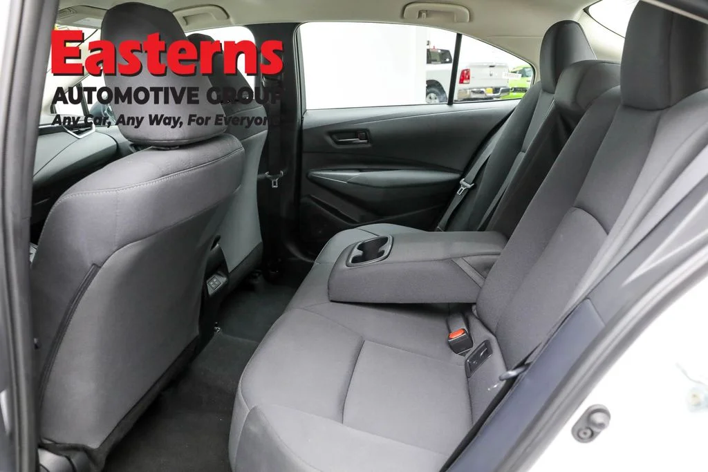 Used 2024 White Toyota LE image 20