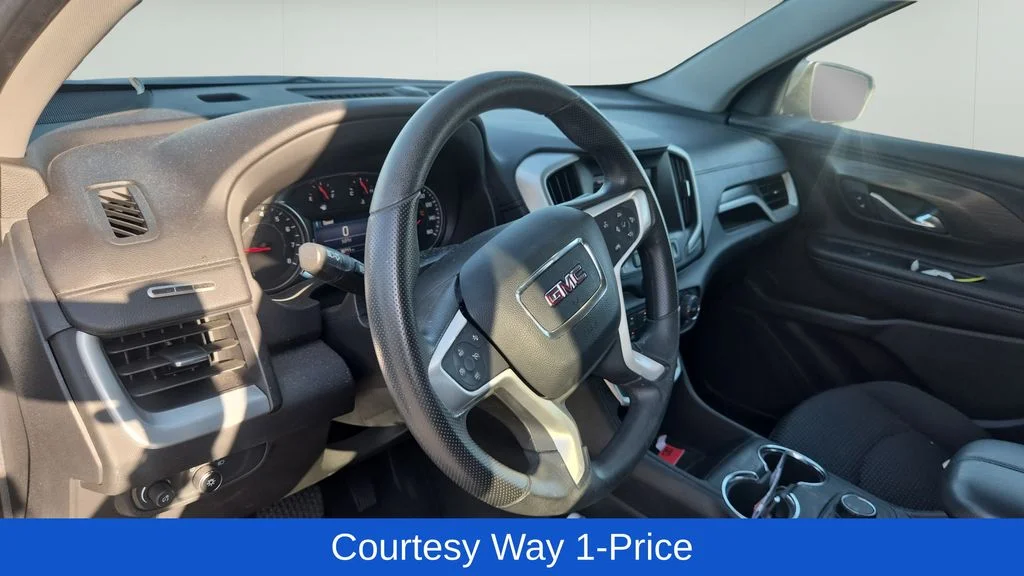Used 2023 Silver GMC SLE image 12